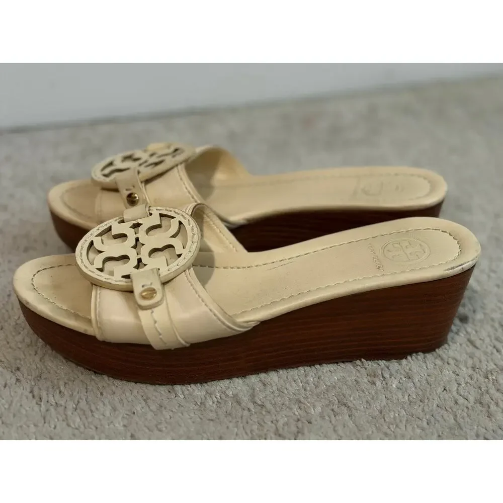 Tory Burch Miller Leather Laser Cut Logo Wedge Heel Slide Sandals Cream Size 8